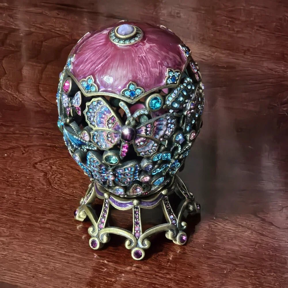 RARE JAY STRONGWATER AMARYLLIS BUTTERFLY ENAMEL CRYSTAL EGG OBJET FIGURINE STAND
